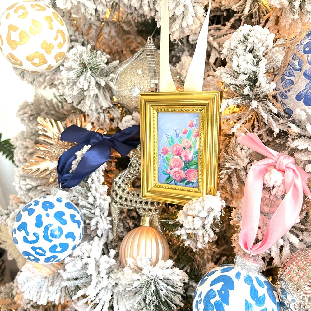 Painted Floral Ornament 💐